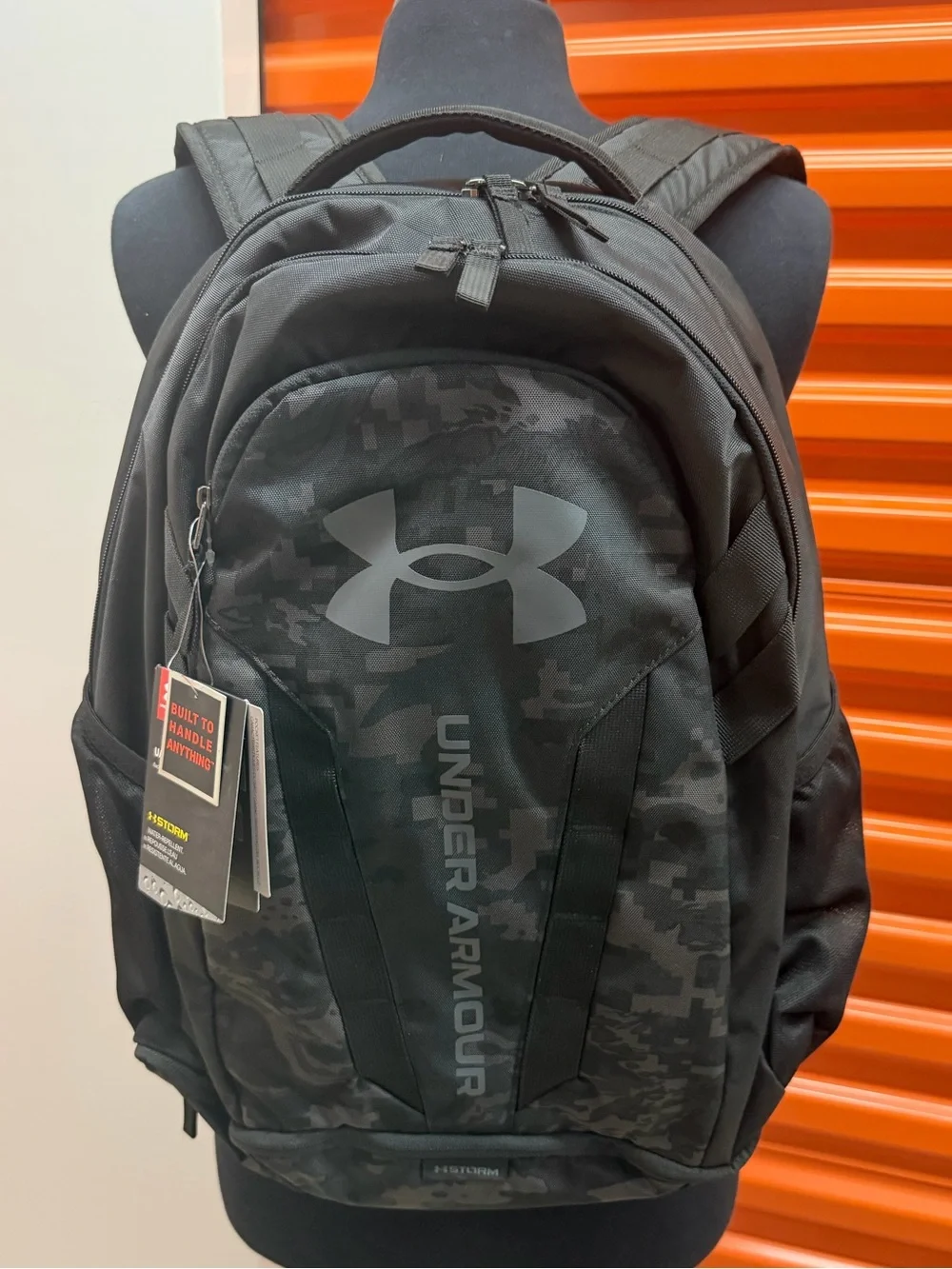 NWT Under Armour Hustler 5.0 Men’s Black Camo Backpack